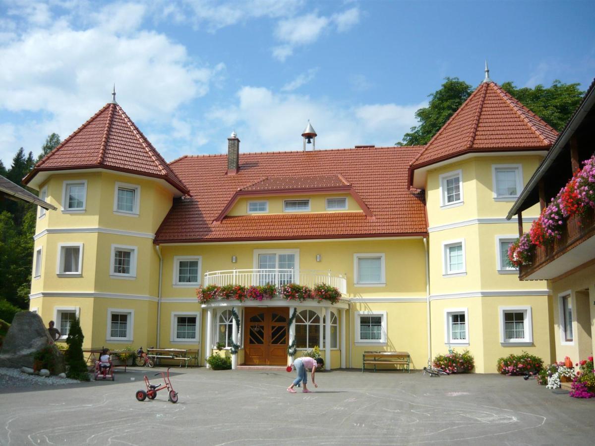 Hôtel Ferien Am Talhof à Sankt Urban Extérieur photo